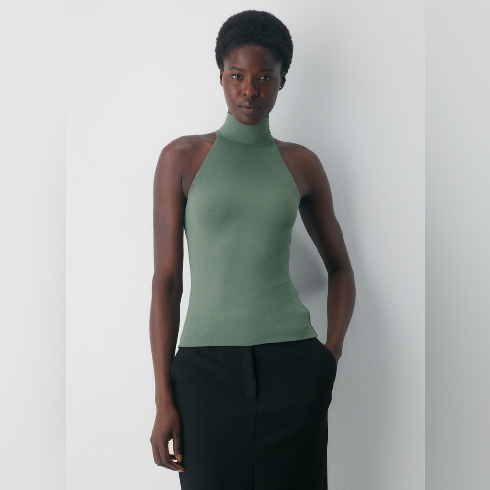 Original Contour Lychee Halter Top